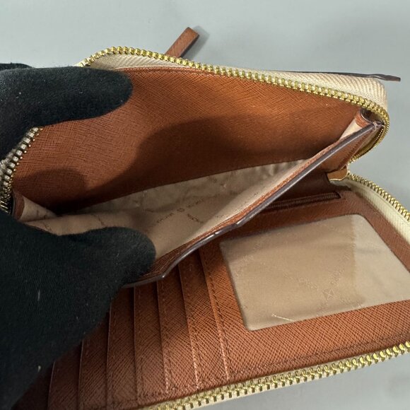 Michael Kors Jet Set Powder Blush Large Wallet/ Phone Case - Picture 12 of 15